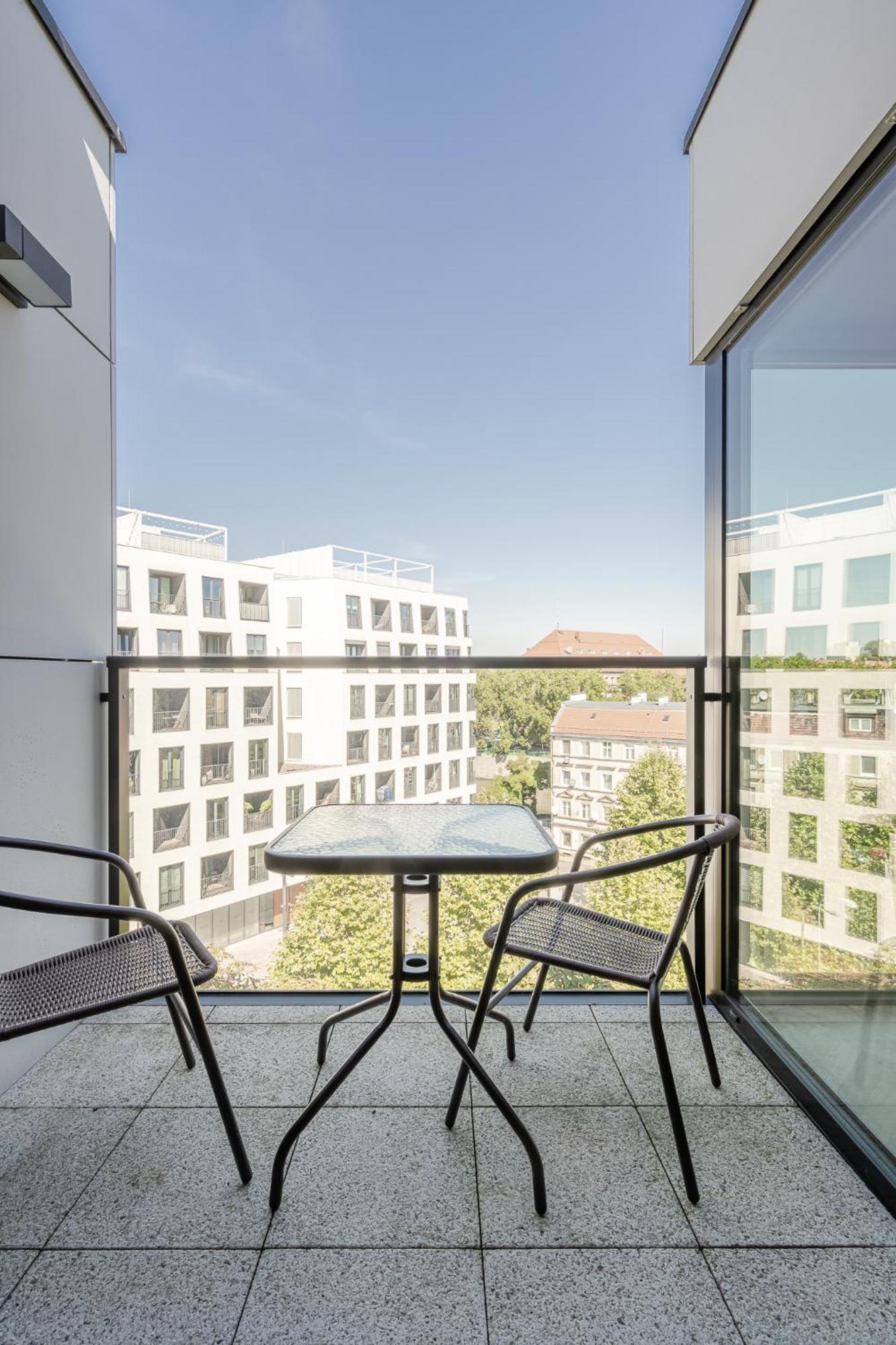 Rentplanet - Apartamenty Ksiecia Witolda Wrocław Exterior foto