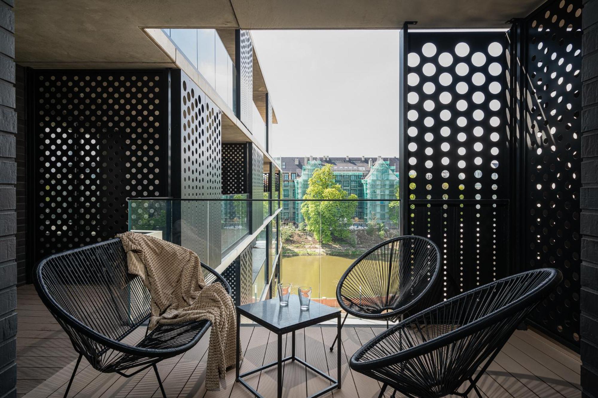 Rentplanet - Apartamenty Ksiecia Witolda Wrocław Exterior foto
