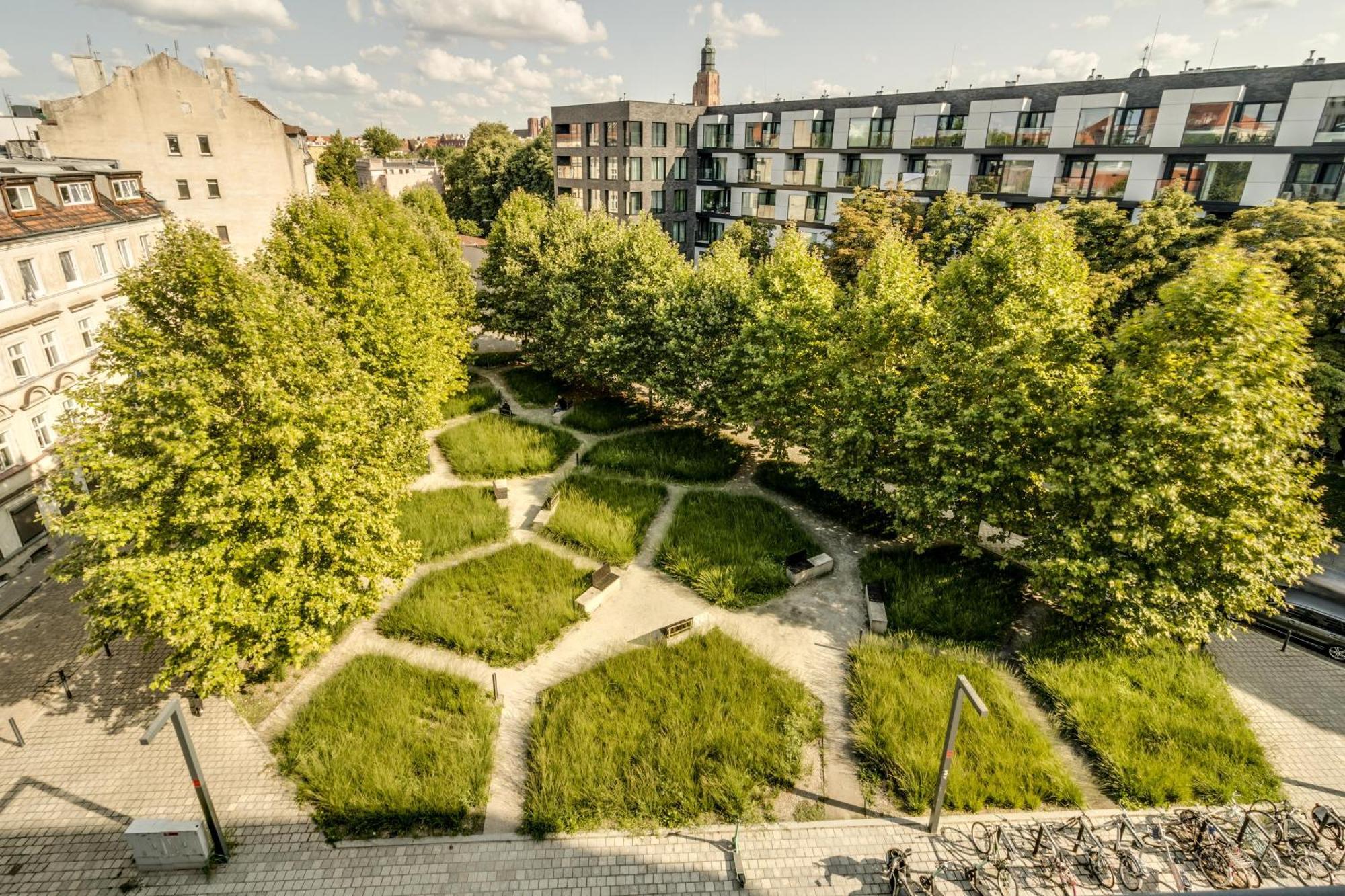 Rentplanet - Apartamenty Ksiecia Witolda Wrocław Exterior foto