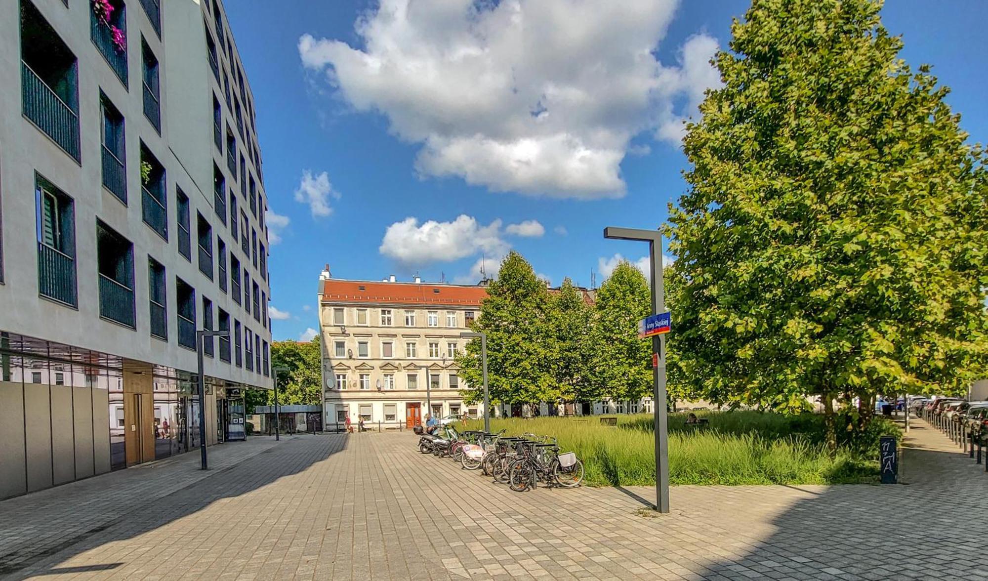 Rentplanet - Apartamenty Ksiecia Witolda Wrocław Exterior foto